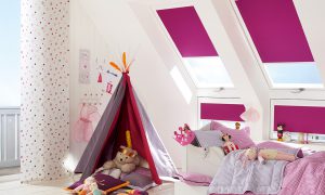 Geyer Farbe + Raum Kulmbach Saum und Viebahn Dachfenster Sonnenschutz Plissee